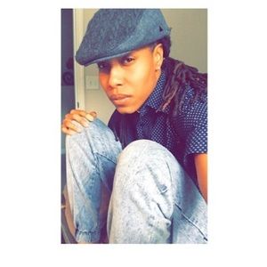 Meet your Posher, Briana